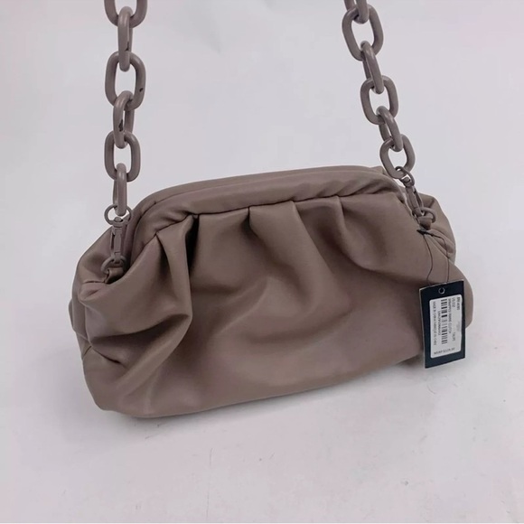 Badgley Mischka Wrapped Frame Clutch Bag Purse Taupe Chain strap